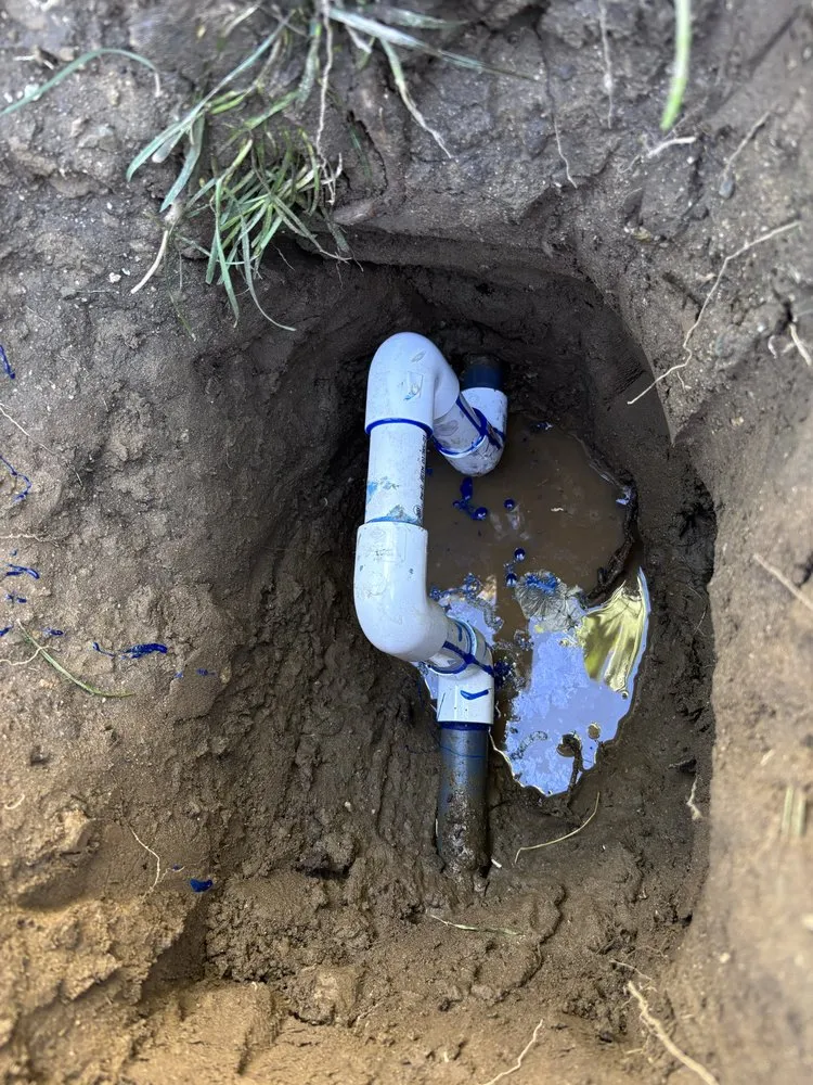 Reliable lawn mowing service in Bloomington, CA - Silva’s Landscaping & Lawn Care