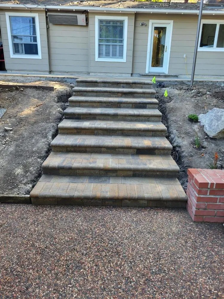 Expert yard maintenance near you across Tracy, CA - SILVA’S YARDS MAINTENANCE AND LANDSCAPING