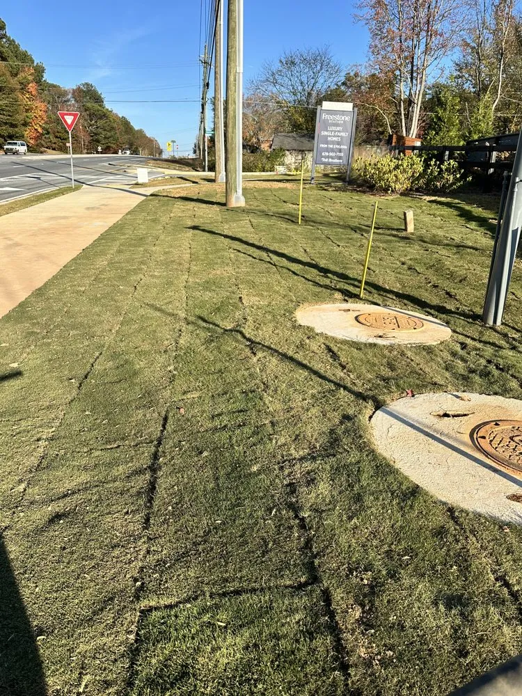 Professional lawn care service in Silver Creek, GA - Silver Creek Dirt Works
