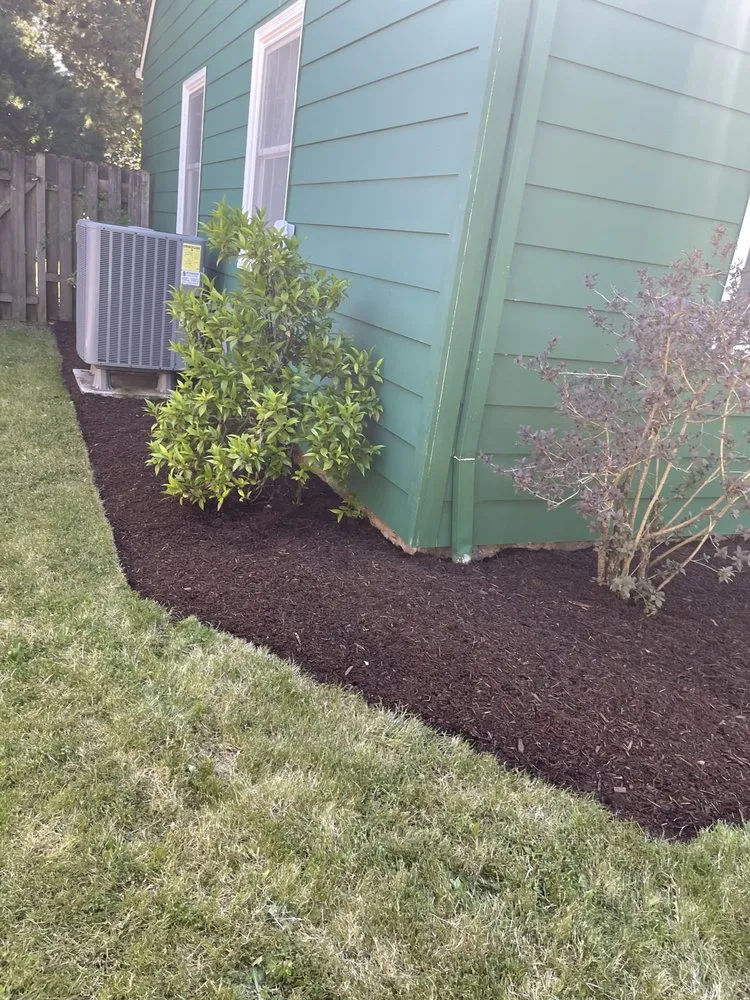 Reliable landscaping services experts serving Tualatin, OR - Silver Creek Lawn Maintenance