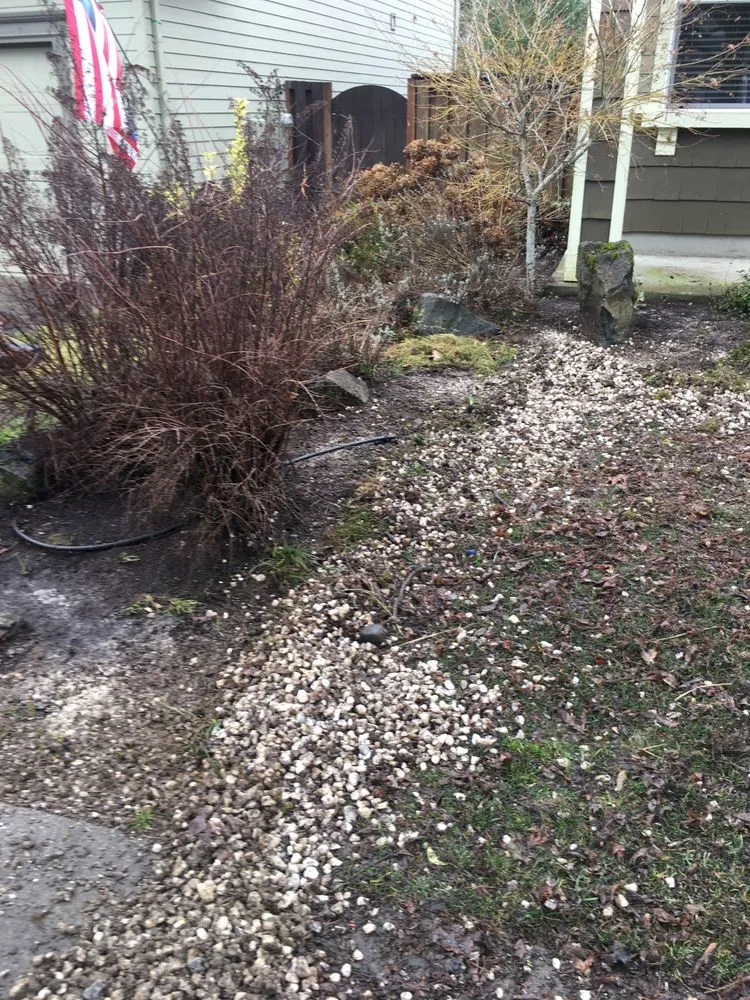 Expert lawn mowing service for residential properties in Tualatin, OR by Silver Creek Lawn Maintenance