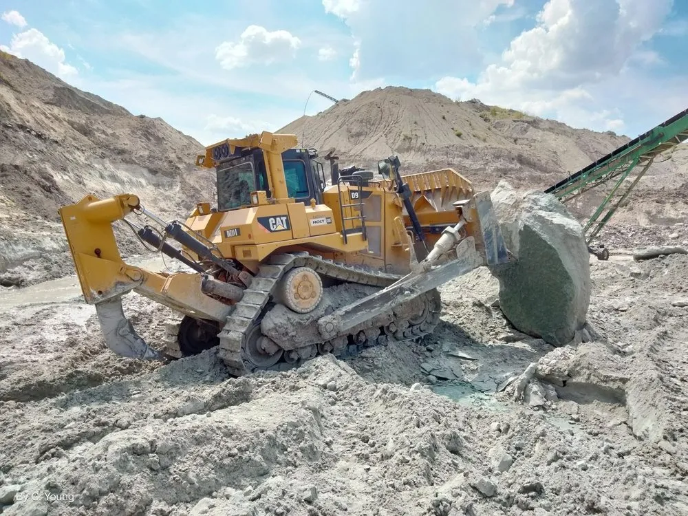 Expert yard maintenance in Fort Worth, TX by Silver Creek Materials