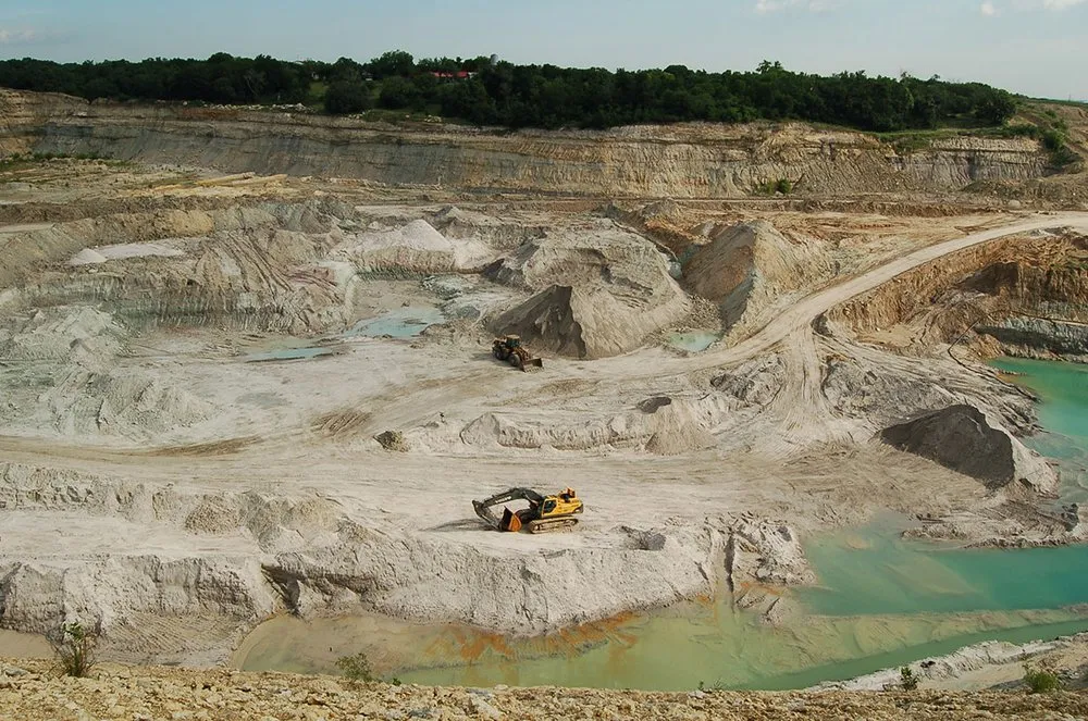 Local lawn mowing service in Fort Worth, TX - Silver Creek Materials