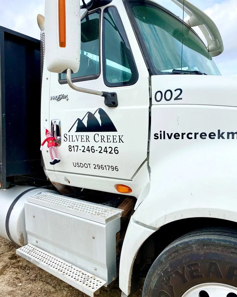 Reliable yard cleanup service near you in Fort Worth, TX by Silver Creek Materials