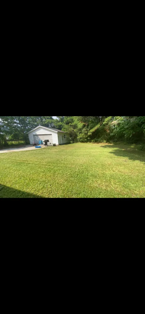 Trusted yard maintenance experts serving Summerville, SC - Silver Feather Landscape