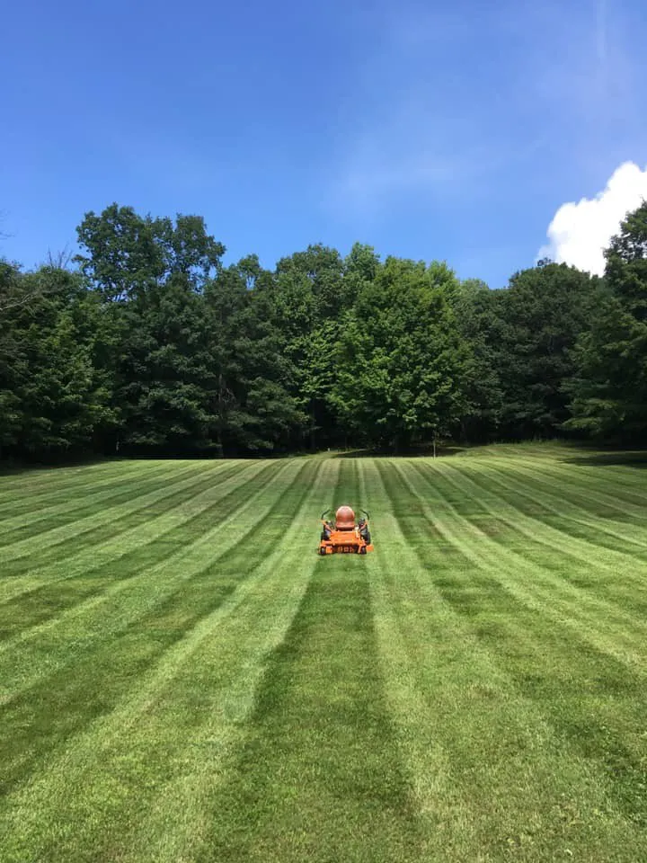 Custom lawn mowing service in Sharon, CT - Silver Lake Land Care