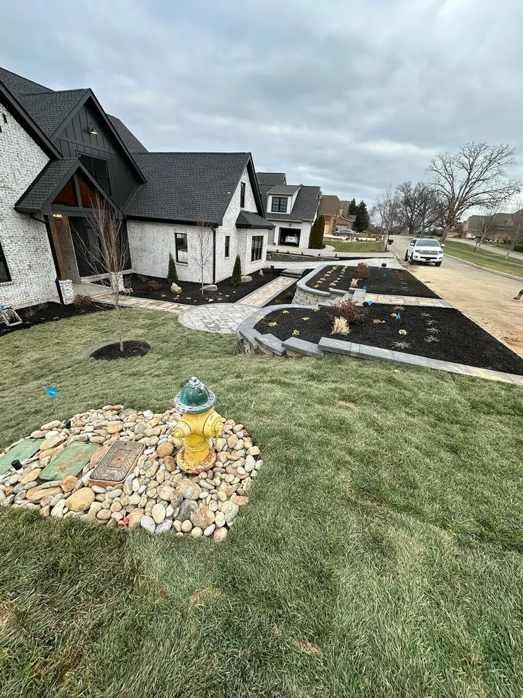 Trusted lawn care service experts serving Powell, TN - Silver Landscaping