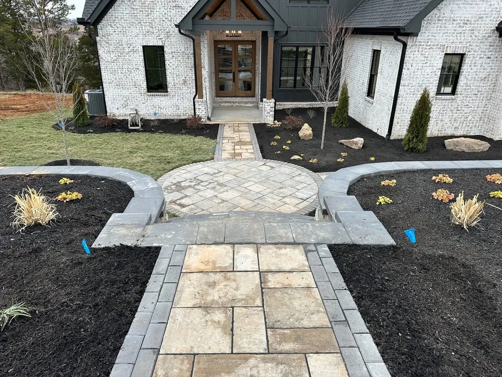 Expert yard maintenance experts serving Powell, TN - Silver Landscaping