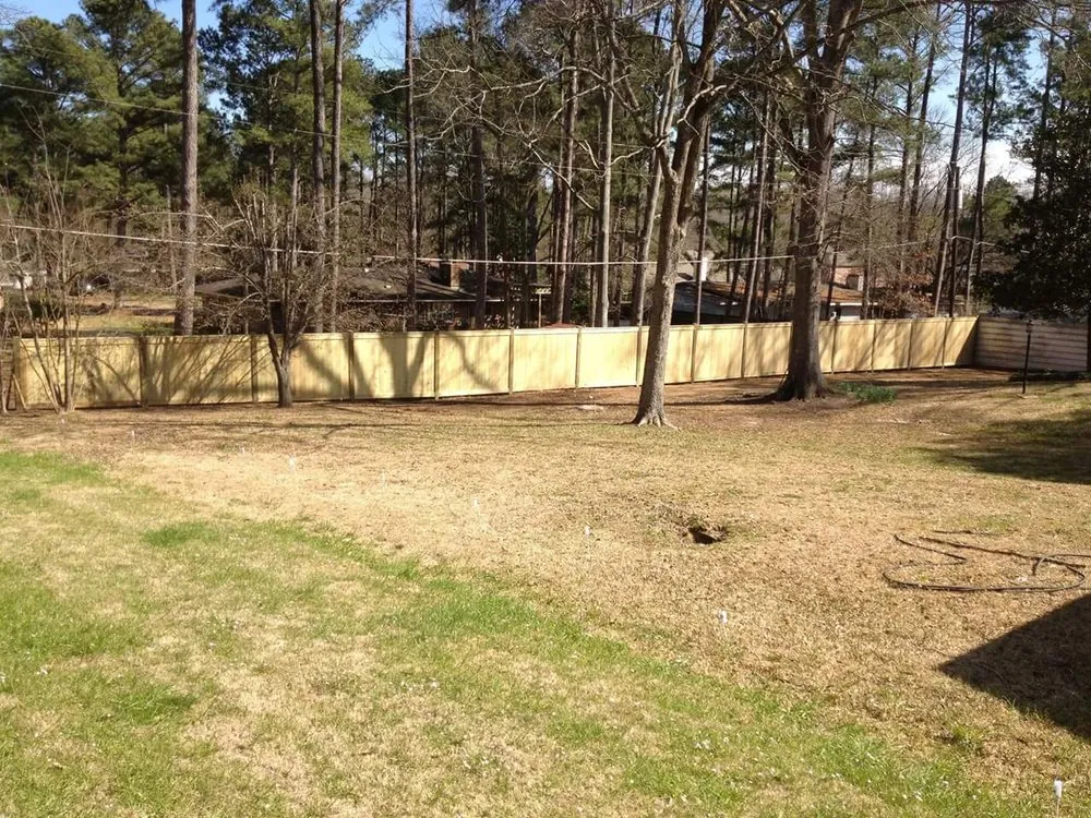 Affordable yard maintenance experts serving West Point, MS - Silver Leaf Construction