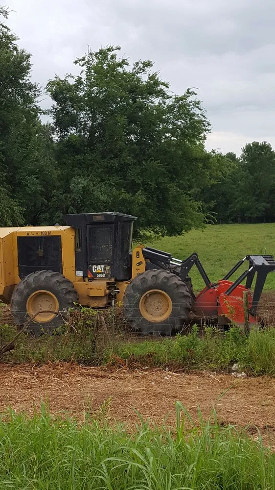 Expert landscaping services in West Point, MS by Silver Leaf Construction
