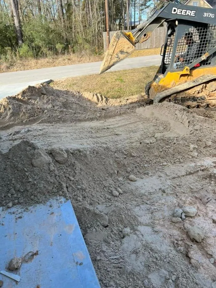 Expert lawn care service experts serving Dayton, TX - Silver Mines Landscape and Construction