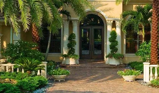 Expert lawn care service in Sarasota, FL - Silver Moon Landscapes