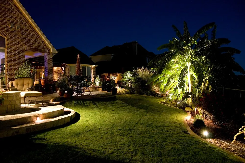 Reliable lawn care service in Allen, TX by Silver Moon Lighting