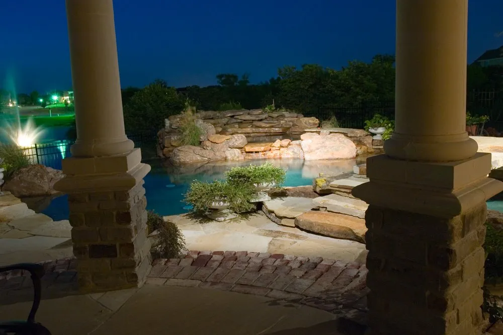 Expert outdoor landscaping experts serving Allen, TX - Silver Moon Lighting