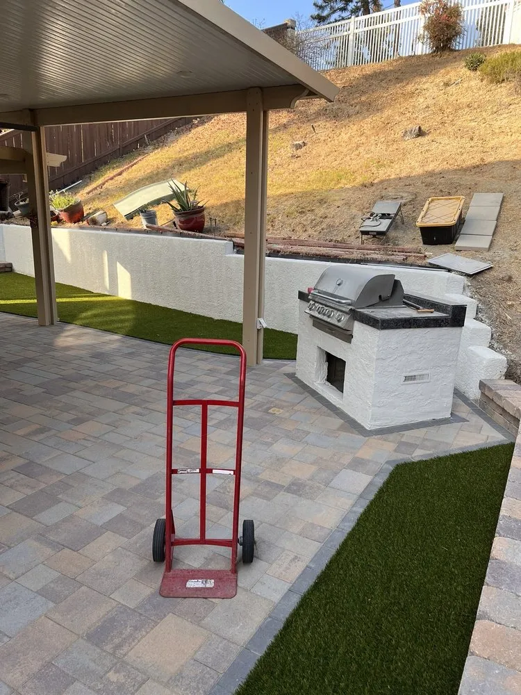 Trusted residential landscaping for year-round maintenance across Vista, CA - Silver Scapes