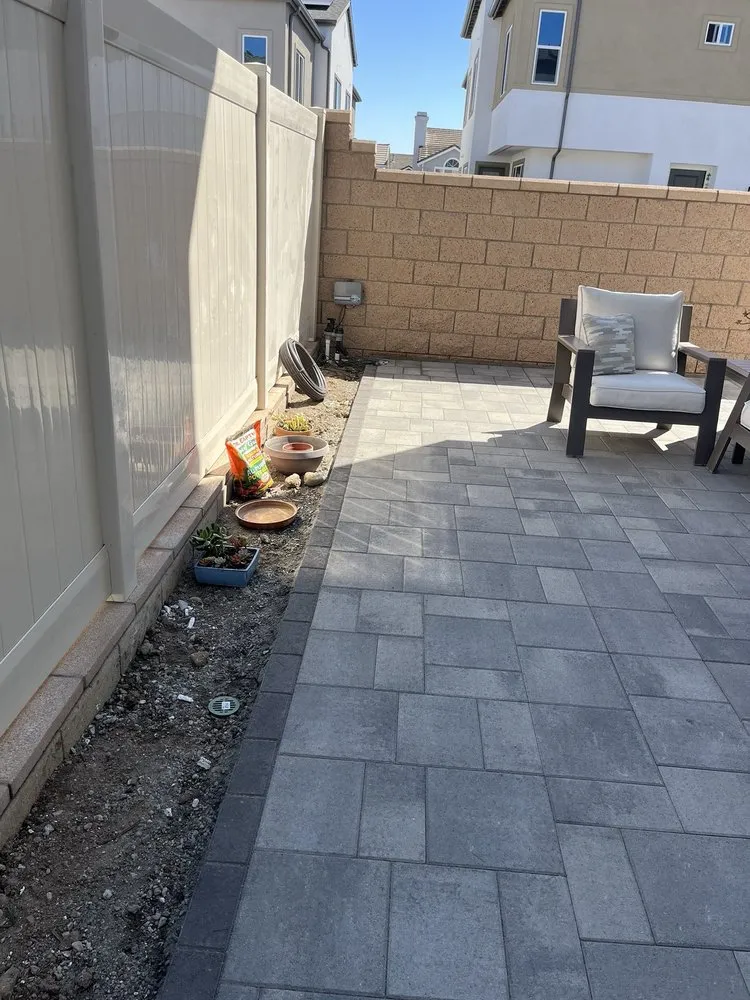 Trusted lawn mowing service experts serving Vista, CA - Silver Scapes