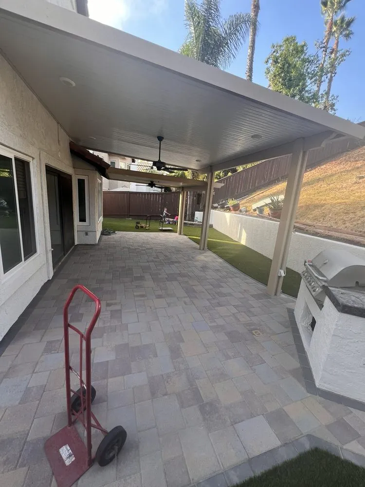 Local lawn care service in Vista, CA - Silver Scapes