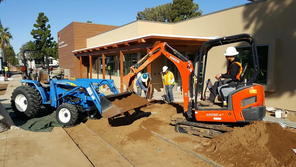 Trusted lawn mowing service in Vista, CA - Silver Scapes