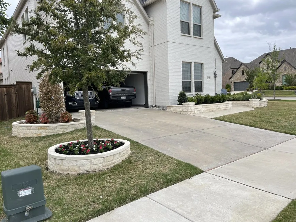 Custom landscape installation experts serving Frisco, TX - Silver Star Exteriors