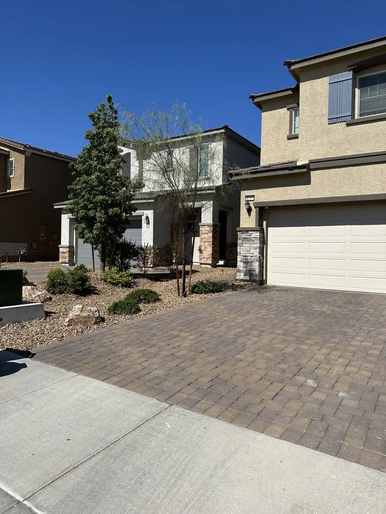 Local garden landscaping for residential properties in Las Vegas, NV by Silverado Landscapes