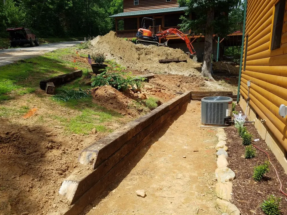 Reliable yard maintenance experts serving Friendswood, TX - Silverback Tree & Landscaping