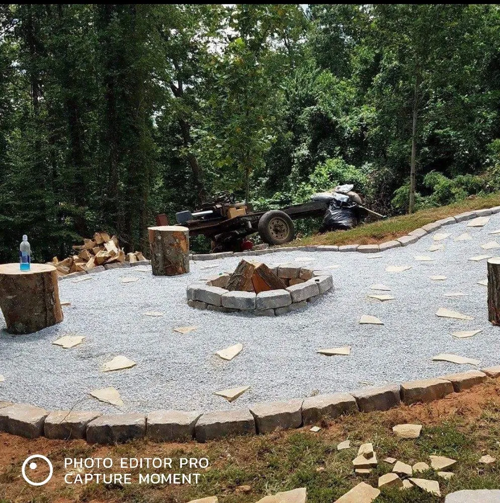 Affordable residential landscaping in Friendswood, TX by Silverback Tree & Landscaping