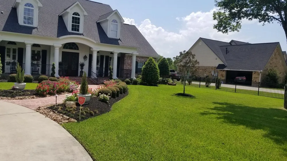 Expert residential landscaping in Friendswood, TX by Silverback Tree & Landscaping