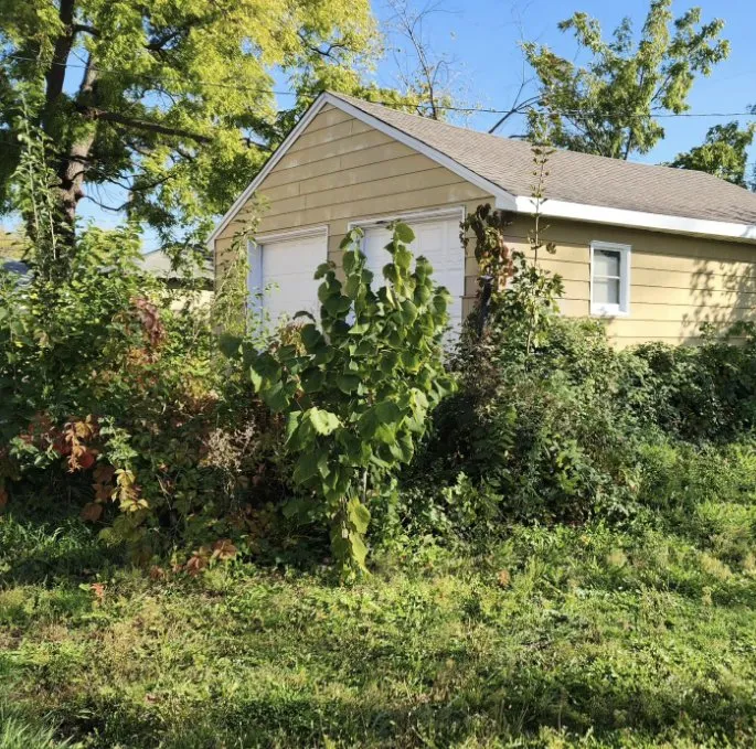 Expert yard cleanup service near you across Saint Paul, MN - SilverBlade Lawn and Landscape