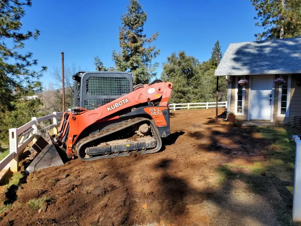 Custom yard maintenance in Oakhurst, CA by Silverfox Gardens