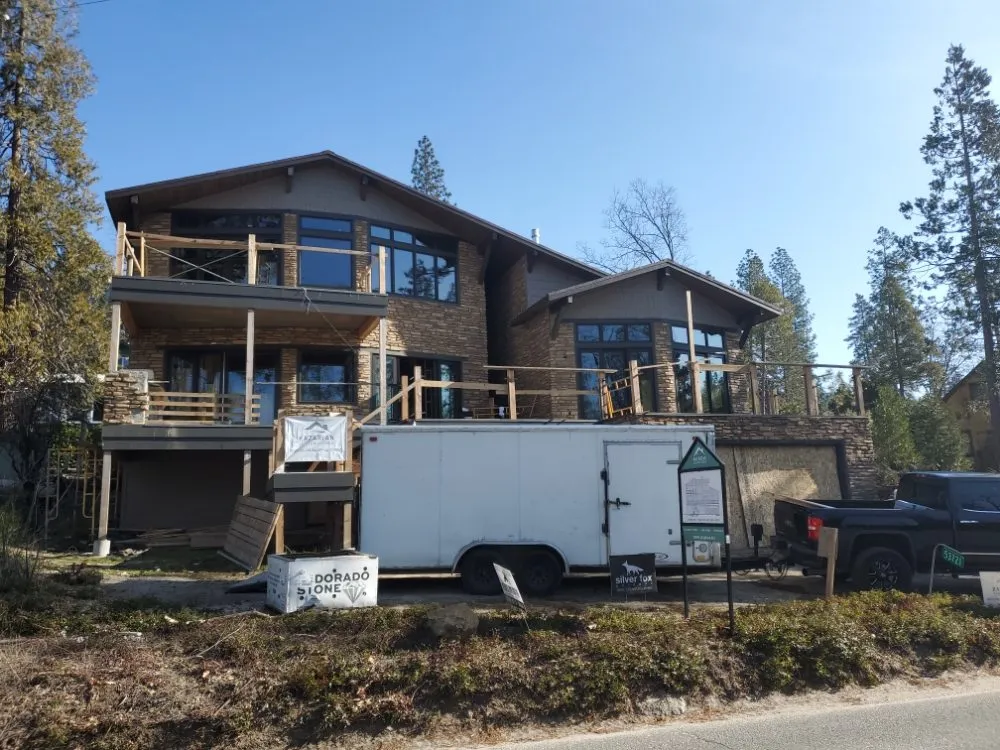 Custom lawn mowing service for homes in Oakhurst, CA by Silverfox Gardens