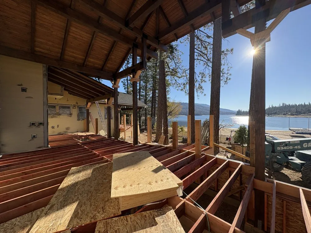 Professional outdoor landscaping experts serving Oakhurst, CA - Silverfox Gardens