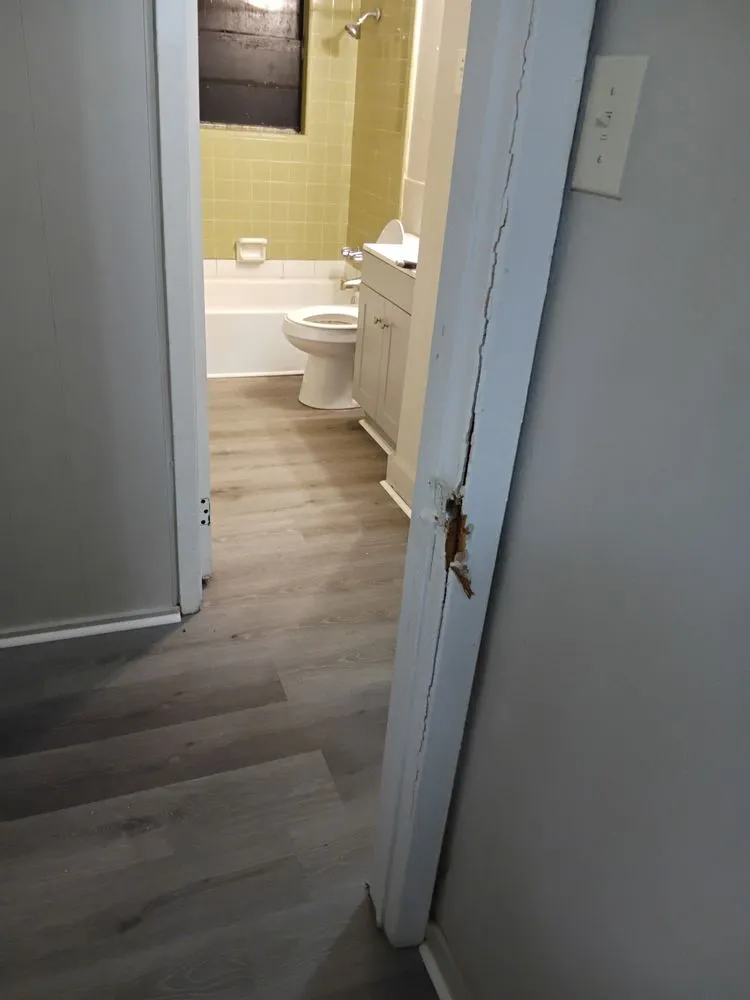 Reliable lawn care service experts serving West Monroe, LA - Silverline Handyman Services