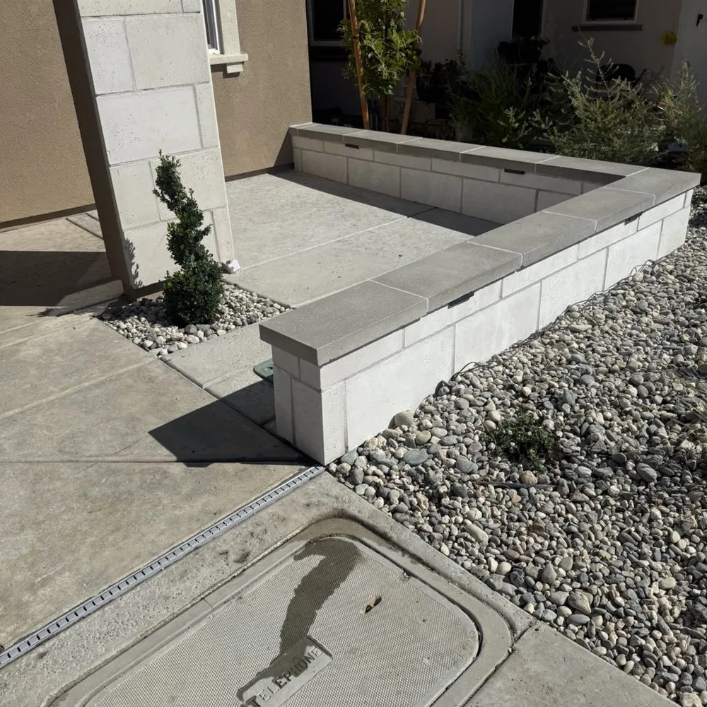 Custom garden landscaping for residential properties in Elverta, CA by Silvers Landscaping