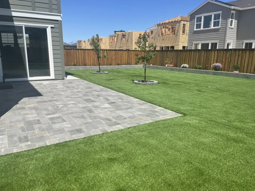 Affordable yard maintenance in Salinas, CA by Silverstone Landscaping & Tree Services
