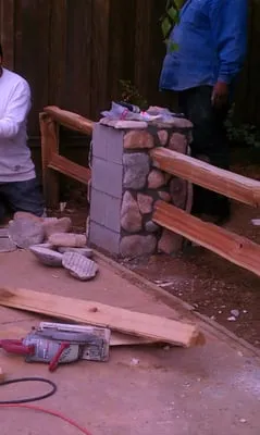 Silvestres Gardens Logo