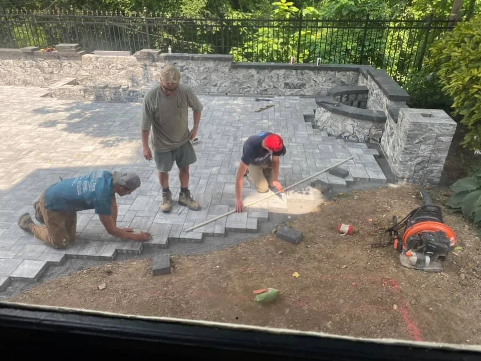 Professional landscaping services experts serving Newtown, PA - Simmen's Landscaping