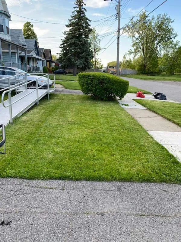 Reliable landscaping services near you across Buffalo, NY - Simmons & Harris Landscaping