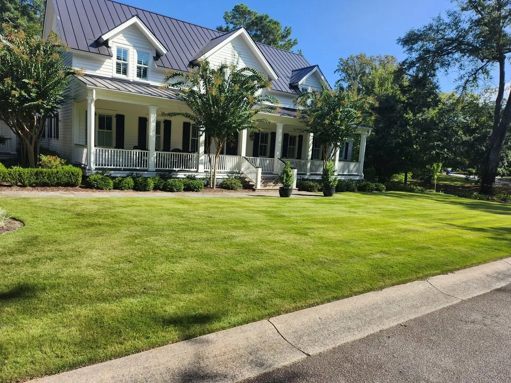 Local lawn care service in Summerville, SC by Simmons & Sons