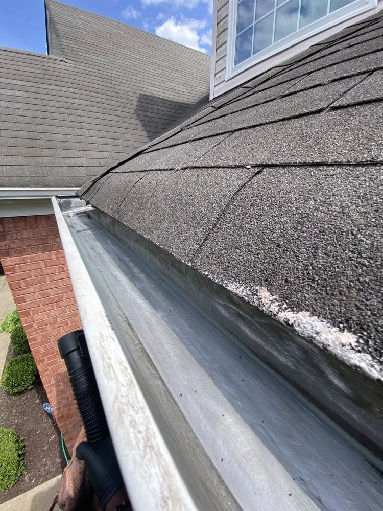 Affordable yard maintenance in Virginia Beach, VA - Simmons Home Services