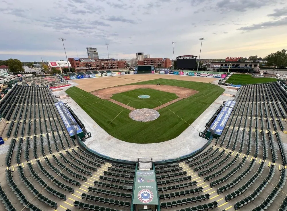 Top-rated lawn mowing service experts serving Portage, IN - Simmons Landscaping