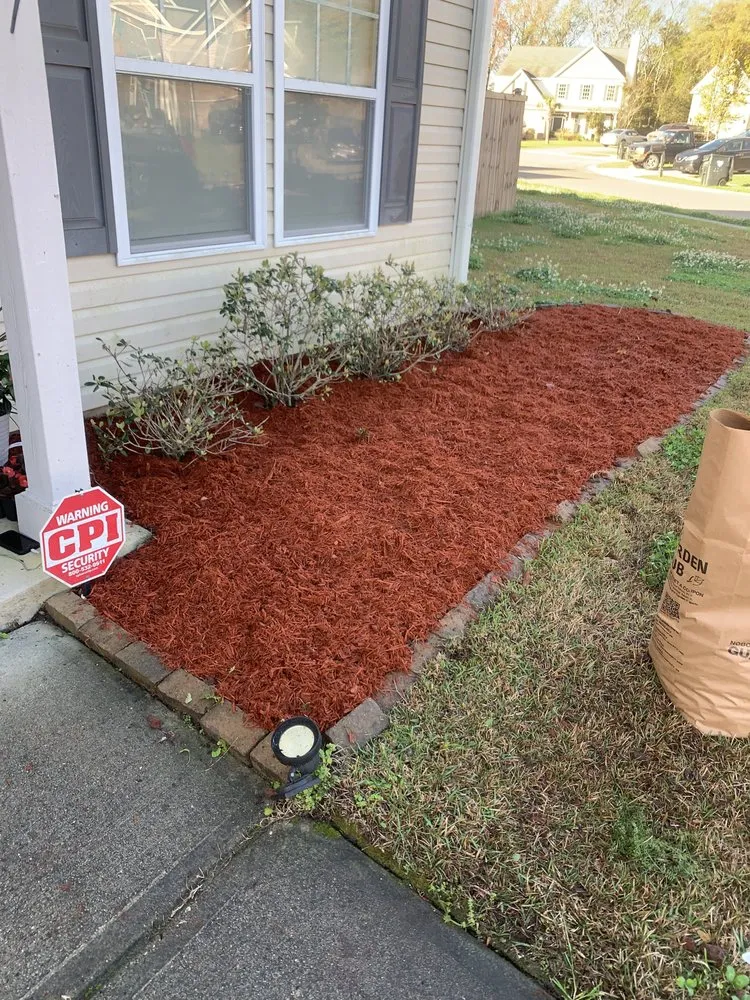 Expert lawn mowing service in Summerville, SC - Simmons Landscaping