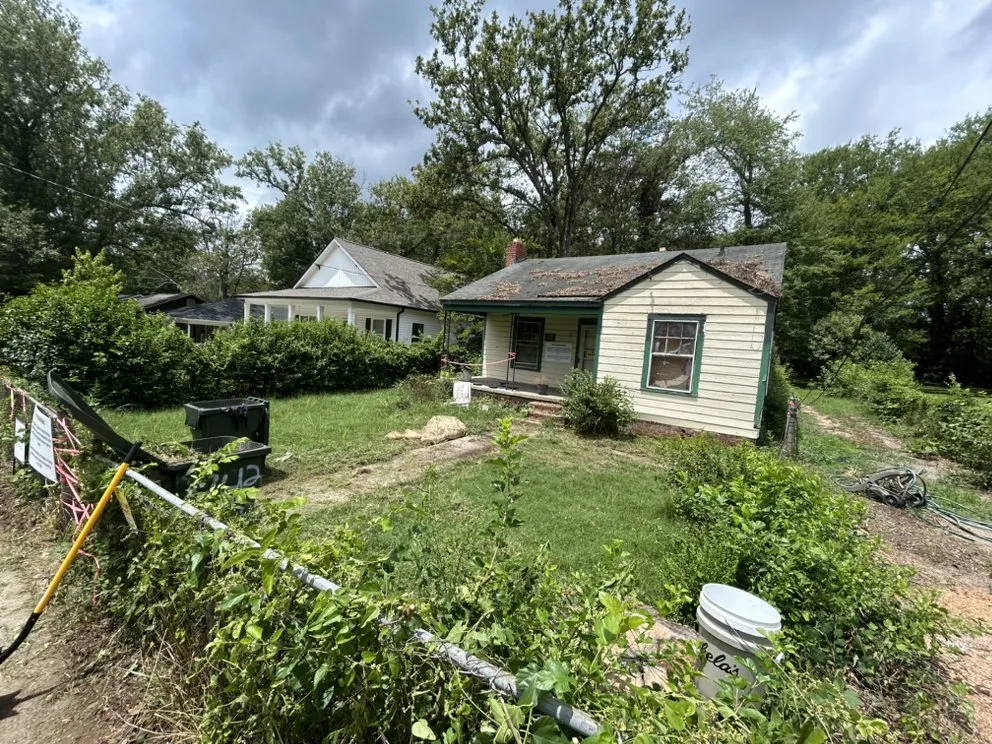 Reliable landscape design for residential properties across Charlotte, NC - Simmons Lawn Care Solutions