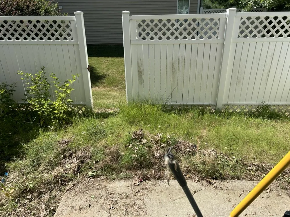 Trusted lawn mowing service in Charlotte, NC - Simmons Lawn Care Solutions