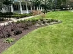 Custom lawn care service in North Charleston, SC - Simmons N Son Landscaping