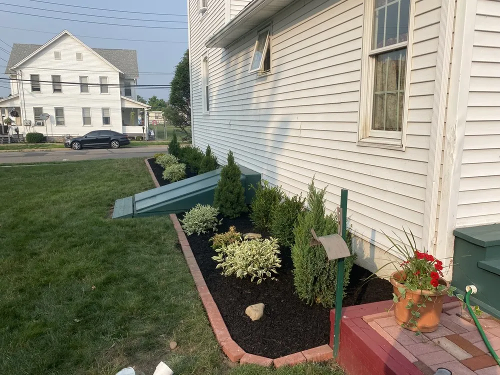 Expert garden landscaping experts serving Berwick, PA - Simock-Jacoby Landscape and Design