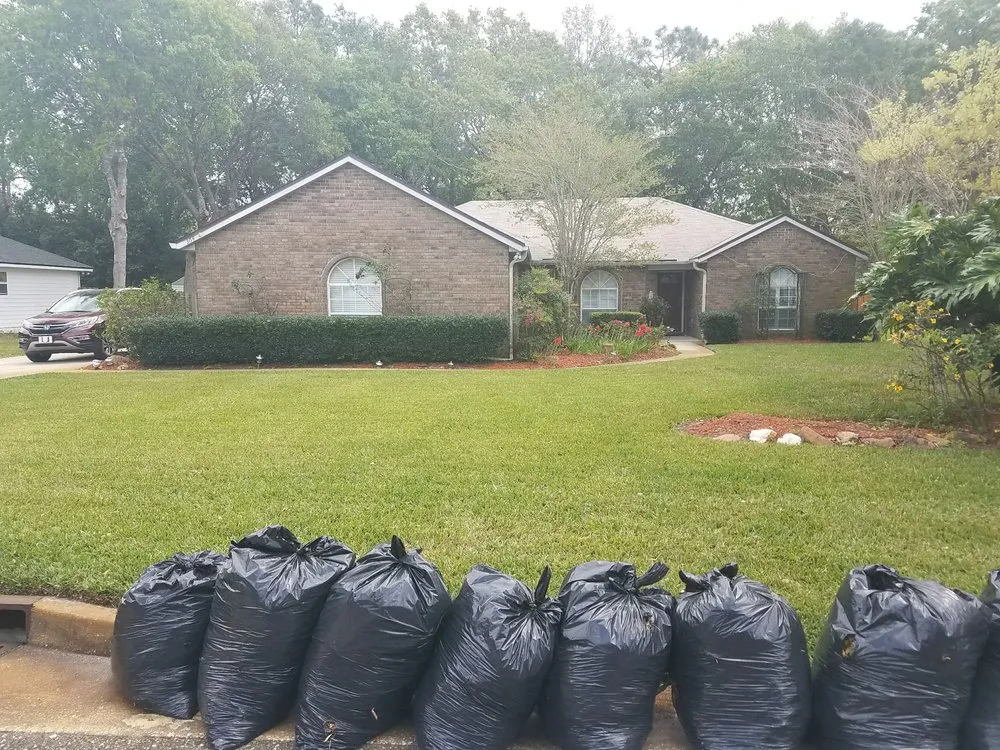 Expert residential landscaping in Jacksonville, FL by Simon Says Landscaping