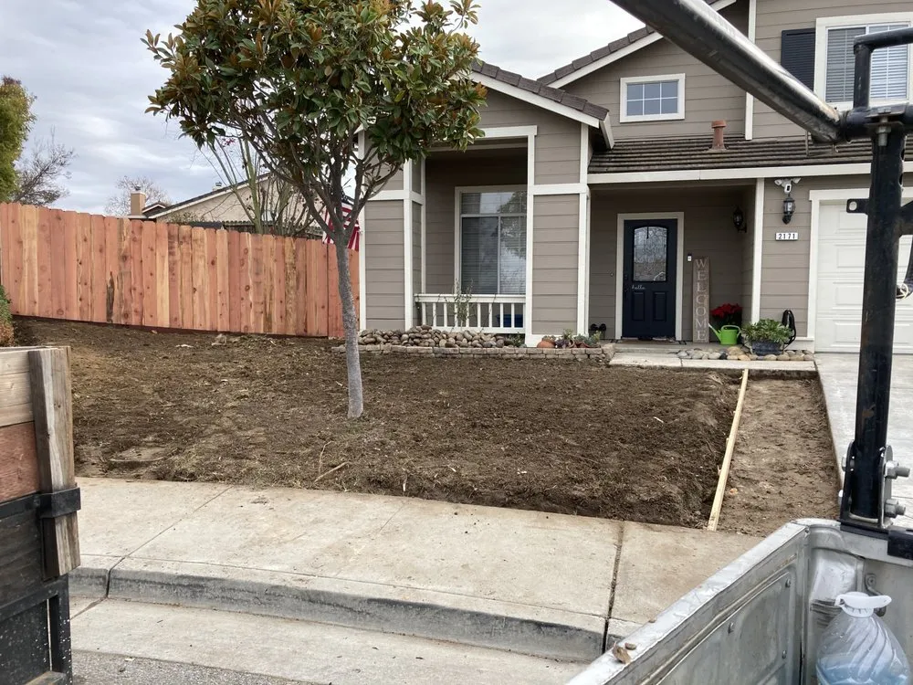 Trusted residential landscaping near you across Los Banos, CA - Simon’s Landscape & Maintenance