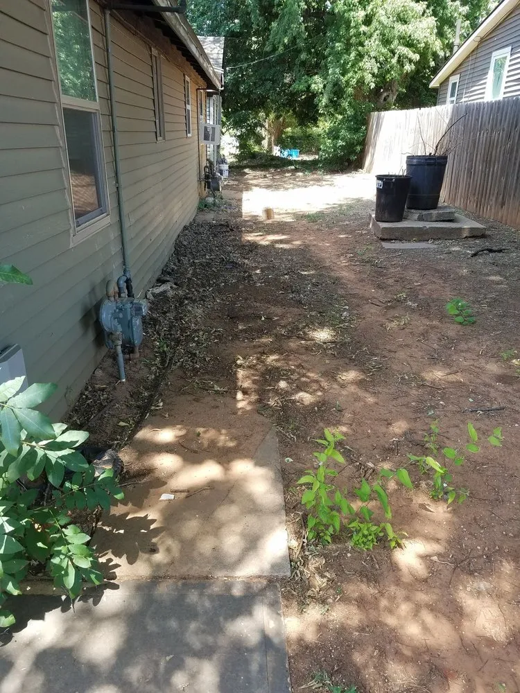 Expert outdoor landscaping experts serving Guthrie, OK - Simple Cut Lawn Care