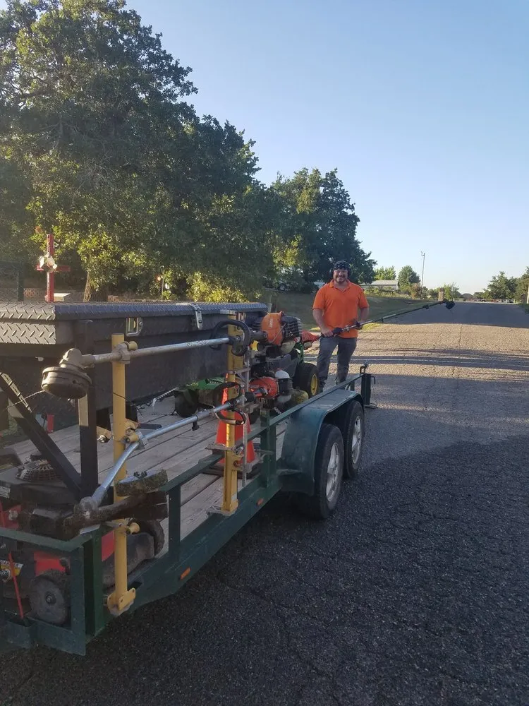 Expert landscaping services in Guthrie, OK by Simple Cut Lawn Care