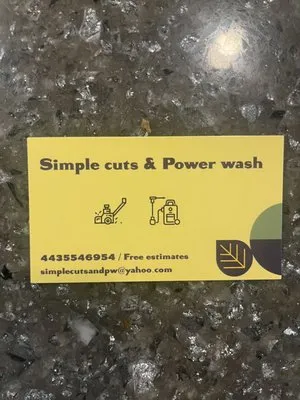 Simple cuts and powerwash Logo